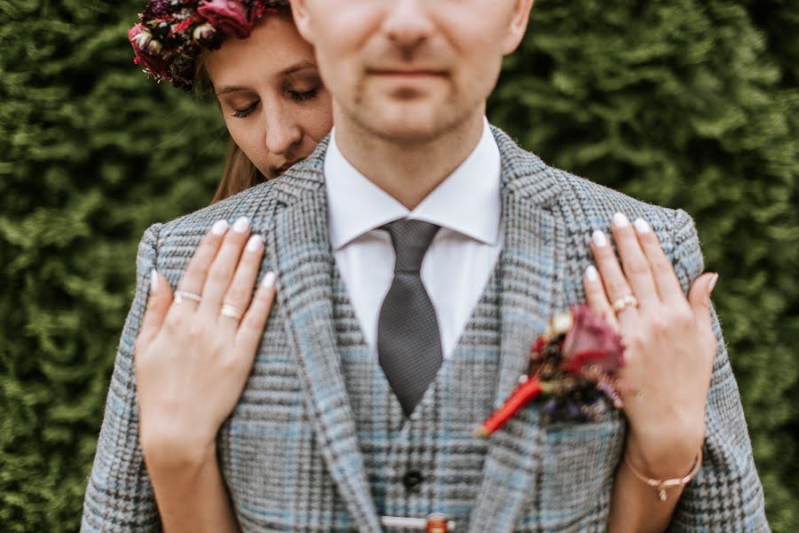 結婚式の写真家Piotr Hołowienko (thisday)。2019 3月8日の写真