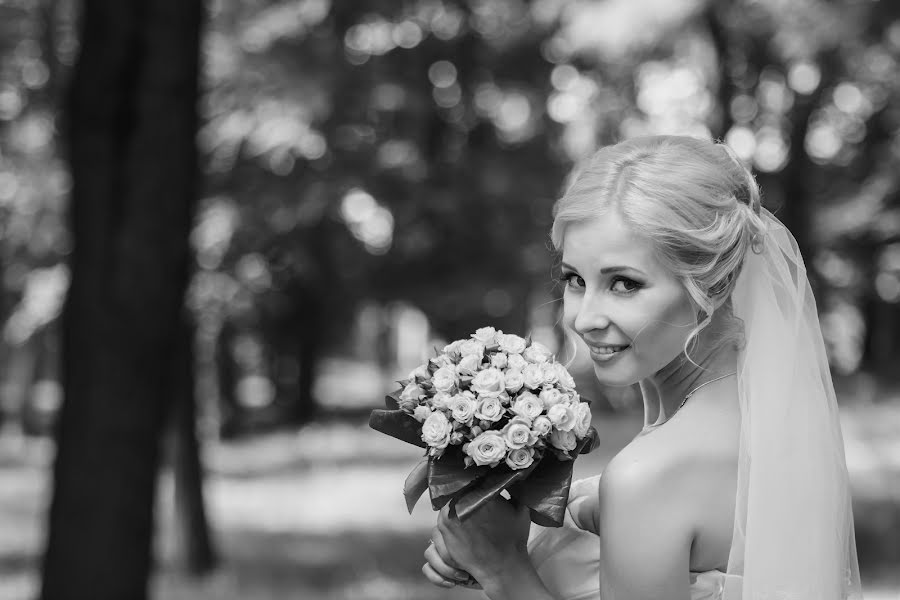 Wedding photographer Valentina Shestak (shestak). Photo of 26 September 2014