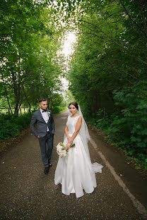 Wedding photographer Ildar Nabiev (ildarnabiev). Photo of 11 April 2020