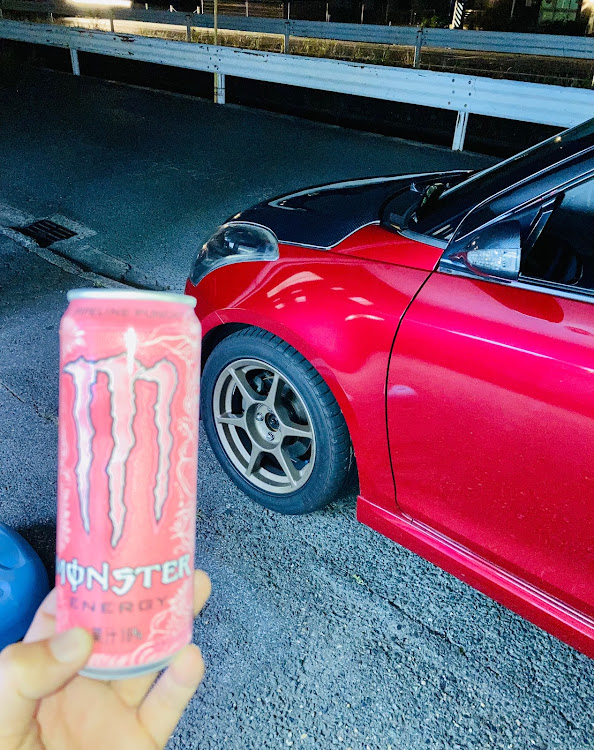 RS（Sheila E）さんが投稿したモンスターでチャージ👍🏻・峠出勤🚗💨・soon comingに関するカスタム事例の投稿画像1枚目