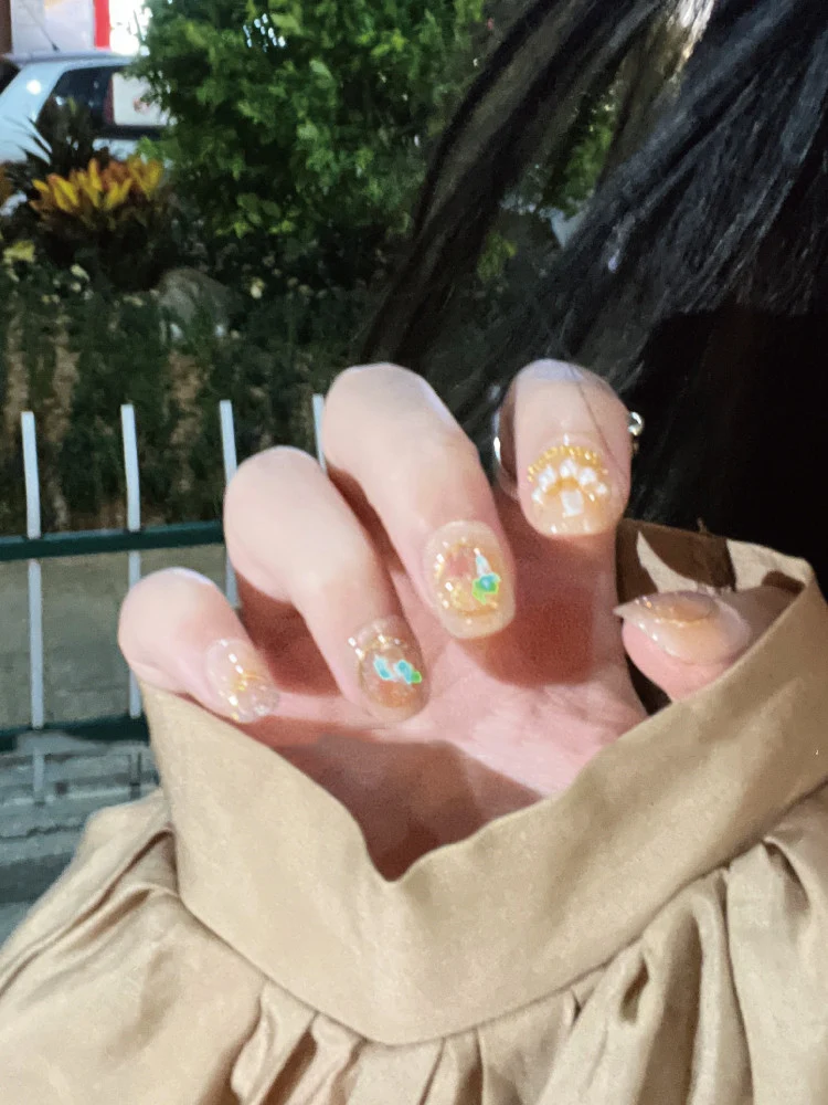 Title 6, Vernis à ongles Oil Paint Moonlight Gentle Shor...