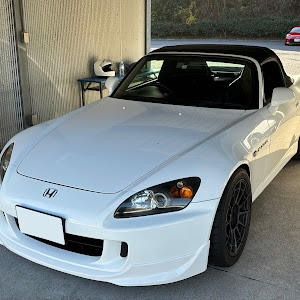 S2000