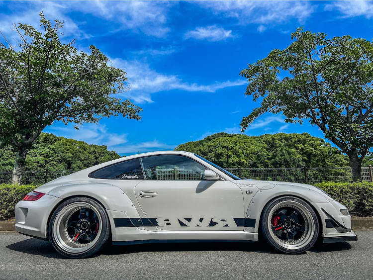 911 クーペの雰囲気の良い場所・夏バテ気味・RWB・RWB 997・真夏日34°に関するカスタム事例の投稿画像3枚目