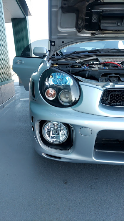 インプレッサ WRX STIのヘッドライトコーティング・ヘッドライト磨き&コーティング・GDB・魁磨き塾 ヘッドライトガチコートに関するカスタム事例の投稿画像4枚目