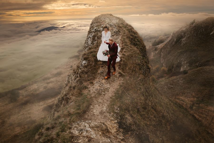 Fotógrafo de bodas Marek Curilla (svadbanavychode). Foto del 21 de noviembre 2022