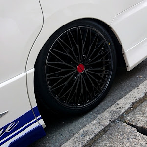 ヴォクシー ZRR80W