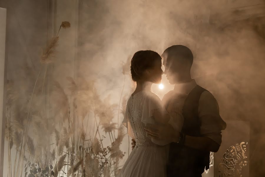 Fotógrafo de casamento Arevik Oganyan (areva). Foto de 2 de março 2021