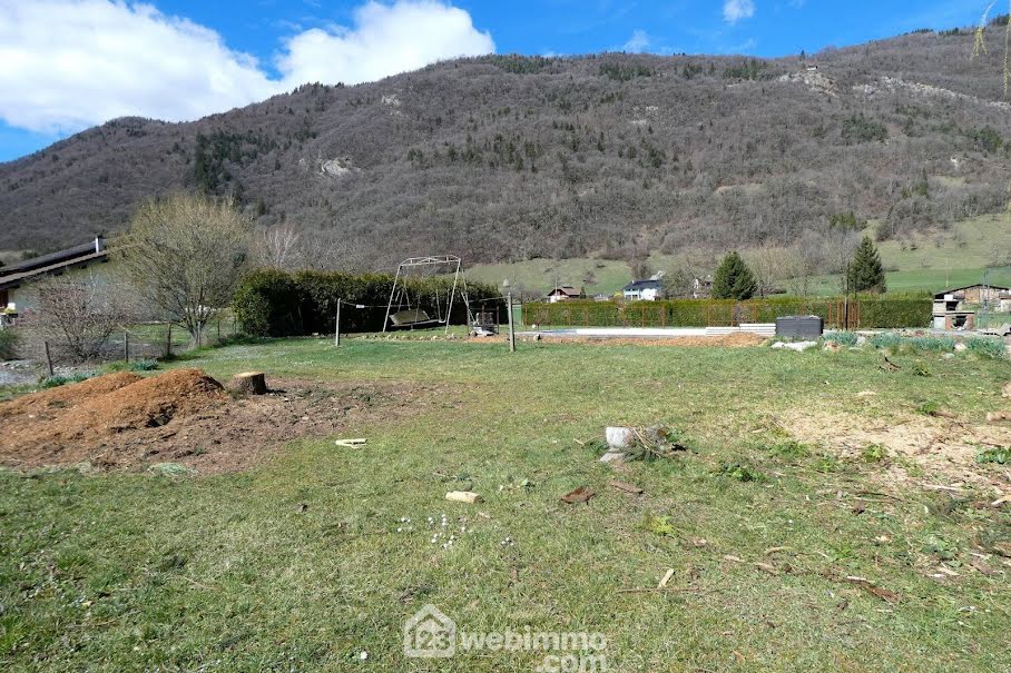 Vente terrain  767 m² à Marlens (74210), 187 000 €