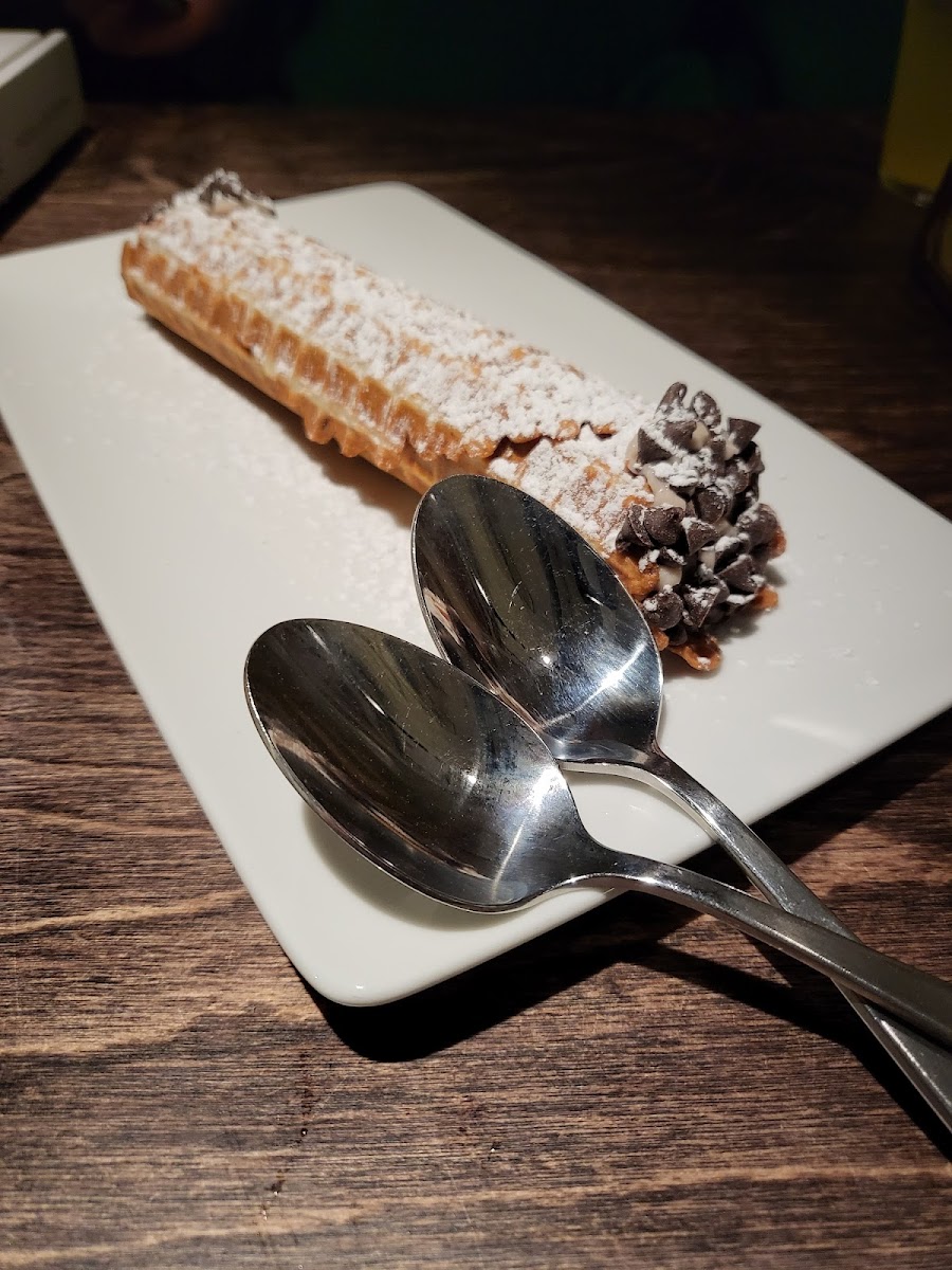 GF cannoli for dessert!