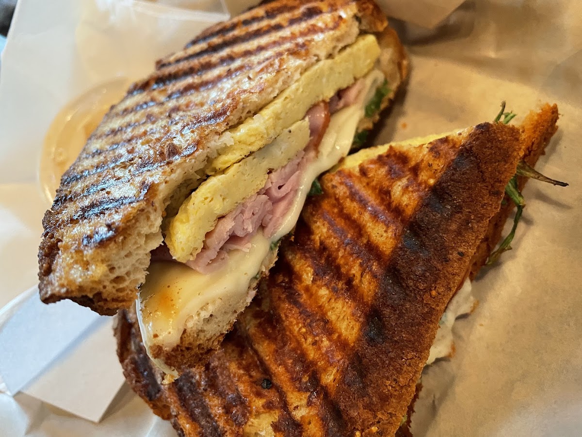 Gf Leroux panini