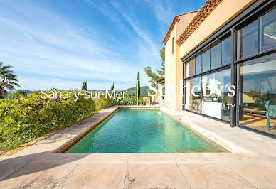 Seaside house with pool and terrace 3