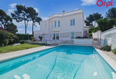 House with pool and terrace 15