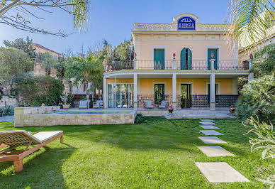 House with garden and terrace 1