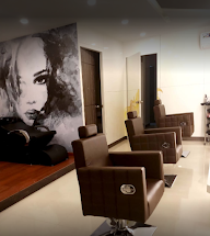 Infinity Unisex Salon photo 1