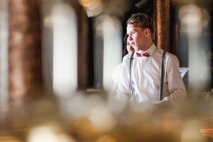 ช่างภาพงานแต่งงาน Aleksandr Zavarzin (zavarzin1987) ภาพเมื่อ 4 ตุลาคม 2015