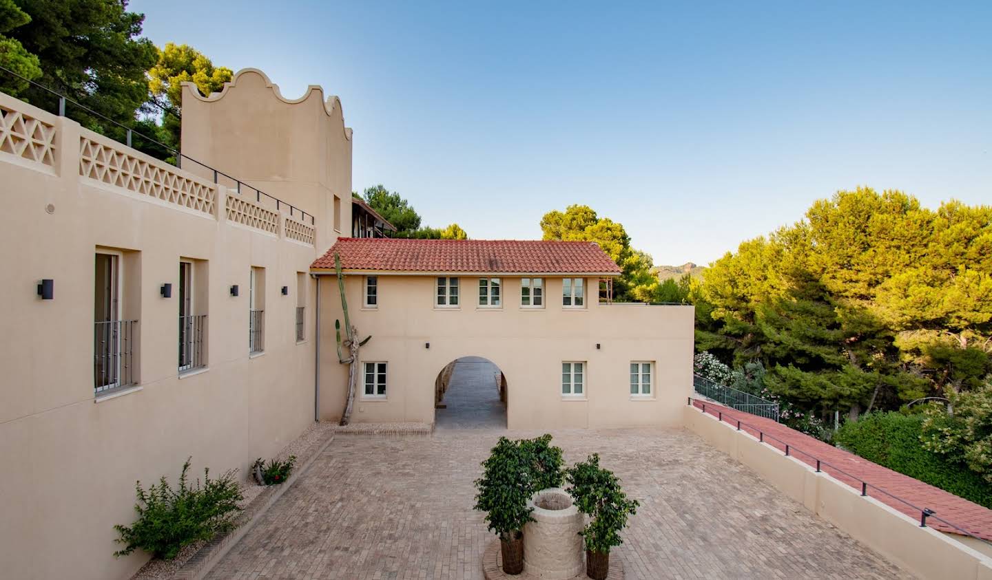 Maison avec terrasse Nàquera