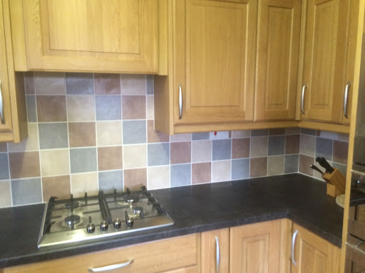Diagonal pattern kitchen tiles 3 colours