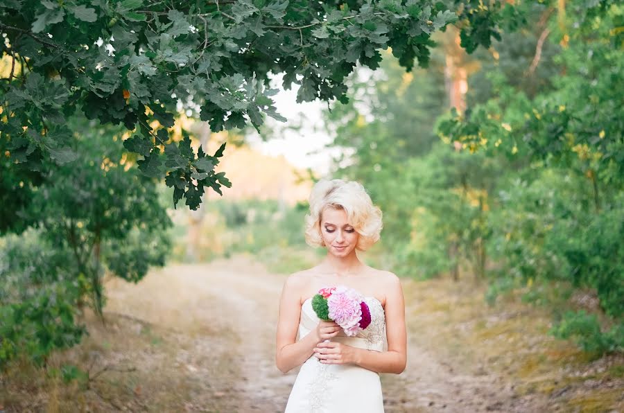 Fotógrafo de casamento Evgeniya Voloshina (evoloshina). Foto de 27 de dezembro 2016