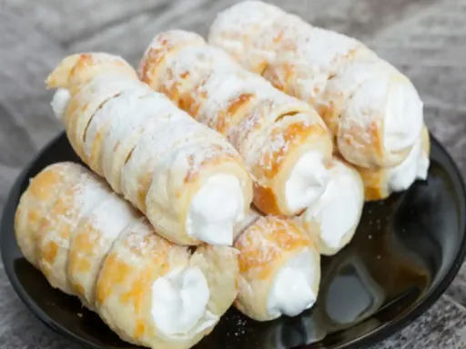 Cream Roll