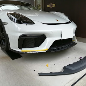 ケイマン GT4