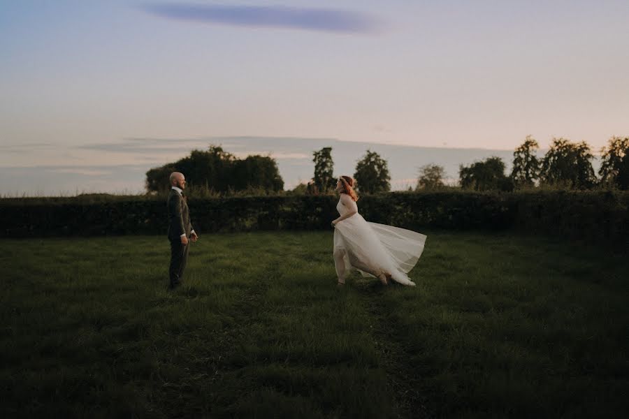 Fotógrafo de casamento Merle Von Alten-Reuss (sl8rpgm). Foto de 2 de outubro 2021