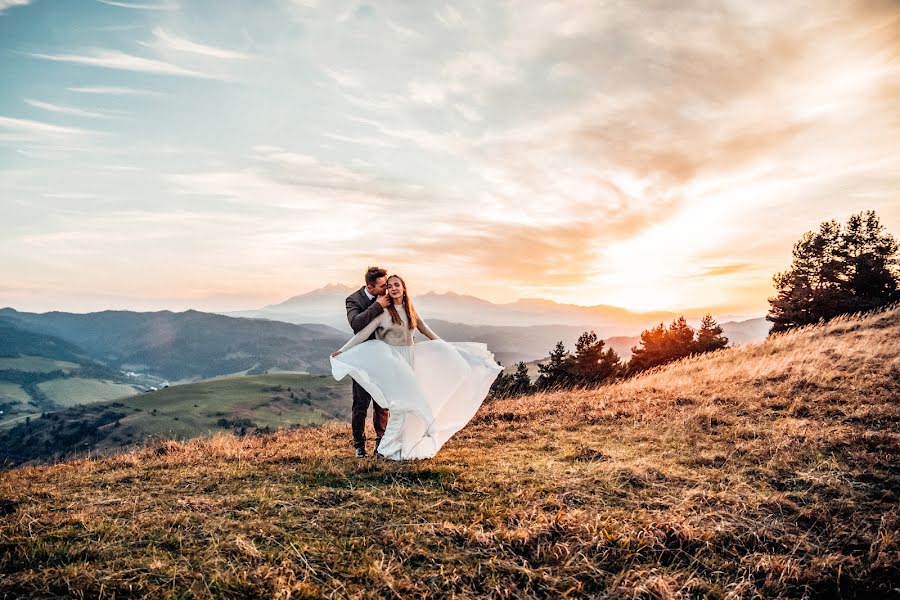 Vestuvių fotografas Julia Wiejksznar (juliawiejksznar1). Nuotrauka 2022 gegužės 13