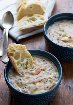 Creamy Chicken Wild Rice Soup {Slow Cooker} was pinched from <a href="http://www.littlespicejar.com/creamy-chicken-wild-rice-soup-slow-cooker/" target="_blank">www.littlespicejar.com.</a>