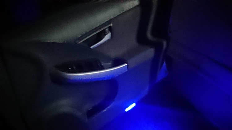 プリウスの𝑺𝒚𝒐さんが投稿したカスタム事例の投稿画像2枚目