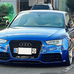 RS5 クーペ