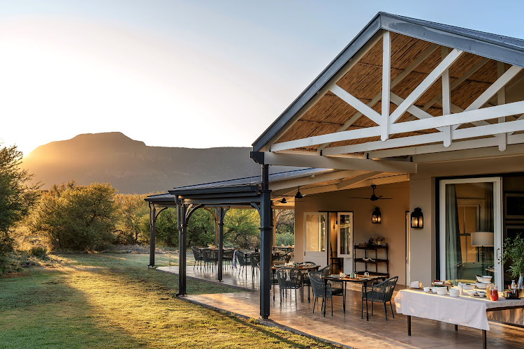 The Karoo Lodge breakfast stoep verandah at Samara Karoo Reserve