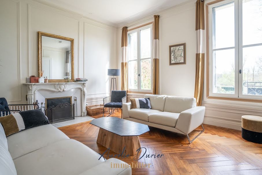 Vente propriété 12 pièces 340 m² à Rochecorbon (37210), 969 800 €