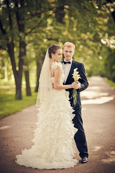 Fotógrafo de bodas Anna Averina (averinafoto). Foto del 24 de noviembre 2012