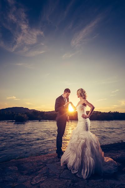 Fotógrafo de casamento Aleksandar Stojanovic (stalexphotograp). Foto de 21 de junho 2018