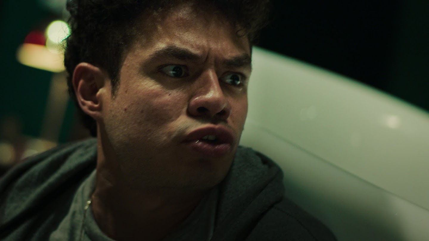 Watch Profe infiltrado live