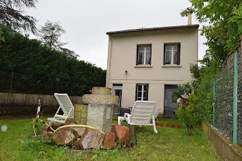 maison à Commelle-Vernay (42)