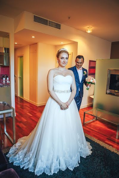 Wedding photographer Darya Luneva (photodl). Photo of 22 June 2017