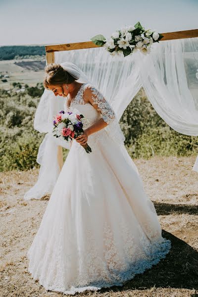 Fotógrafo de bodas Elena Yarem (elenayarem24). Foto del 16 de noviembre 2017