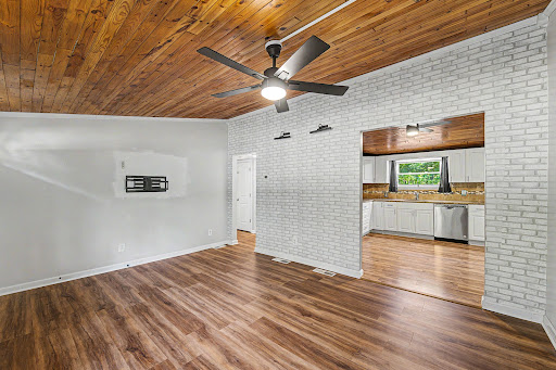 House 4