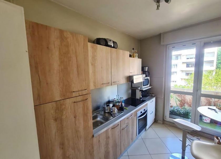 Vente appartement 3 pièces 79 m² à Sainte-Foy-lès-Lyon (69110), 249 000 €