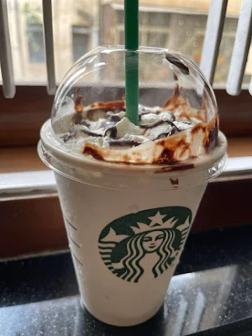 Starbucks photo 