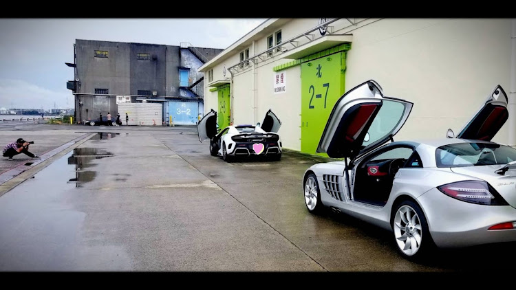 ロードスターのメルセデスベンツ・マクラーレン・名古屋港・撮影会・ローリングショットに関するカスタム事例の投稿画像3枚目