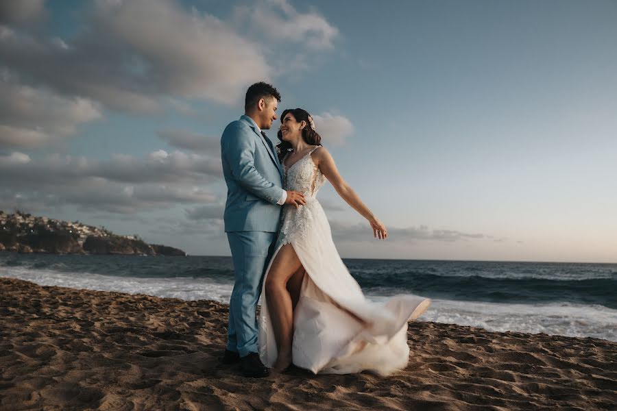 結婚式の写真家Daniela Burgos (danielaburgos)。2月21日の写真