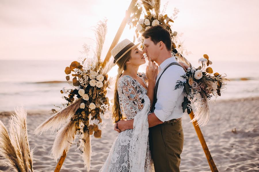 Fotografo di matrimoni Tatyana Cvetkova (cvphoto). Foto del 17 gennaio 2020