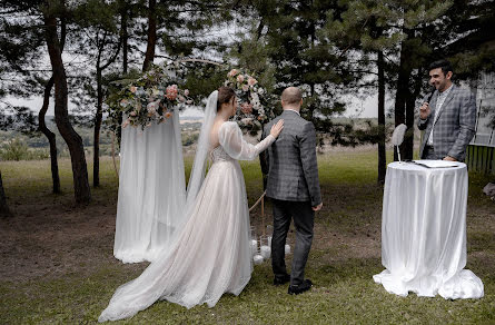 Fotografer pernikahan Viktoriya Belousova (vivabalusova). Foto tanggal 13 Oktober 2022