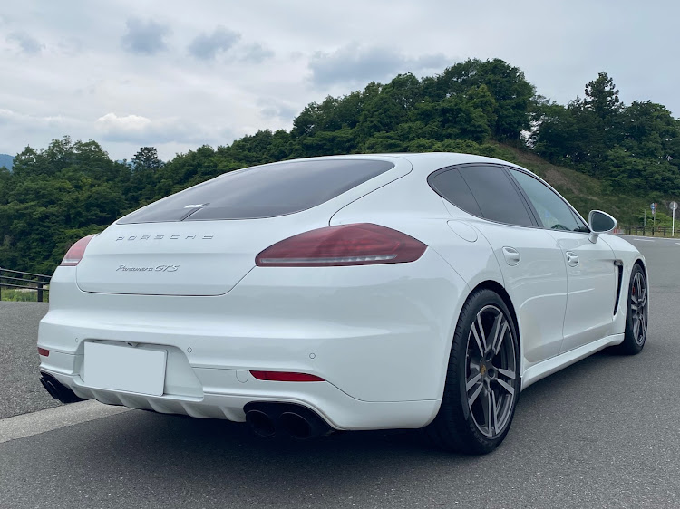 パナメーラのポルシェ・パナメーラ・納車・ドライブに関するカスタム事例の投稿画像3枚目