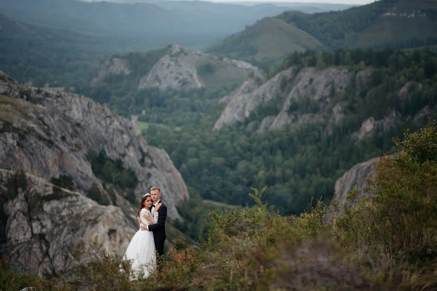 Fotografo di matrimoni Viktor Zapruda (zapruda). Foto del 1 ottobre 2019