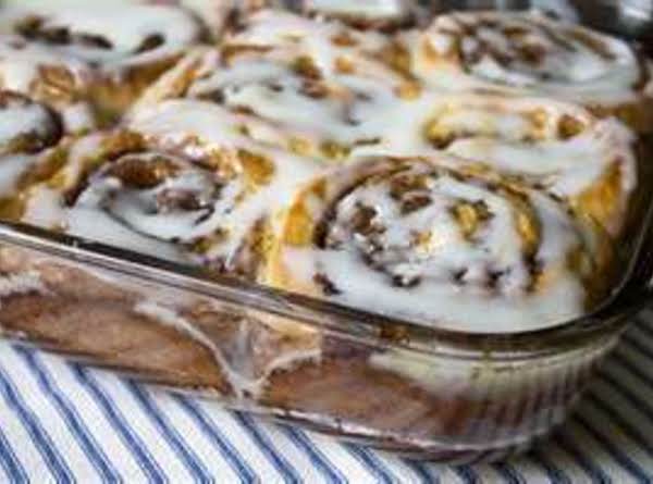 Amish friendship Cinnamon Rolls_image