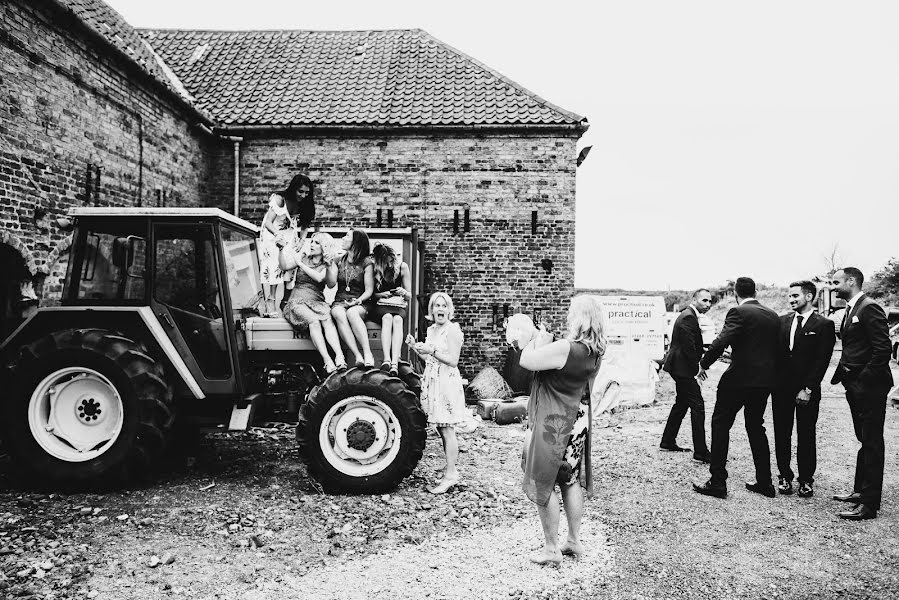 Fotógrafo de casamento Mark Wallis (wallis). Foto de 25 de julho 2018