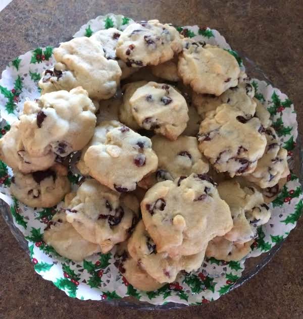 Cranberry White Chocolate Shortbread_image