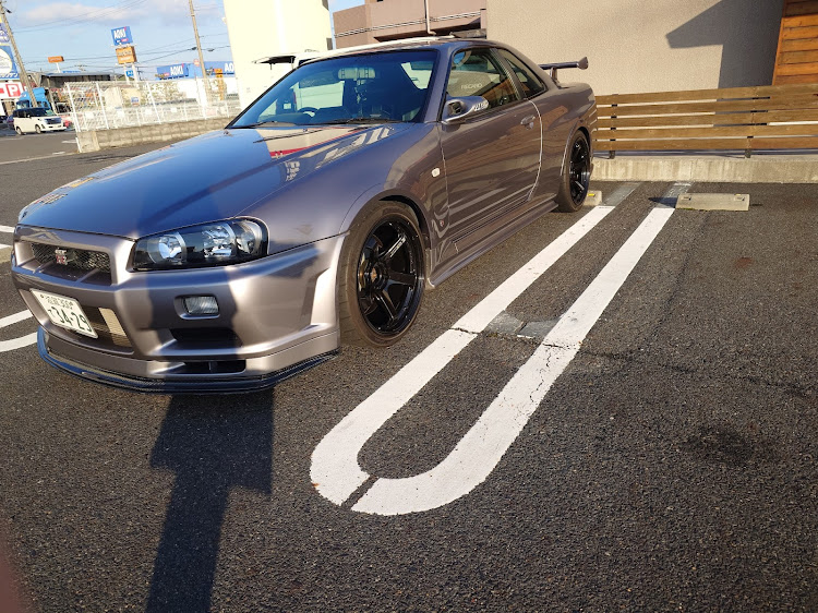 スカイライン GT-Rの駐車枠ぴったり選手権に関するカスタム事例の投稿画像5枚目
